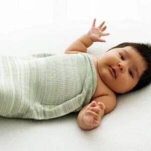 Swaddelini Bamboo Baby Swaddle in Mint Green size small (6-12 lbs)